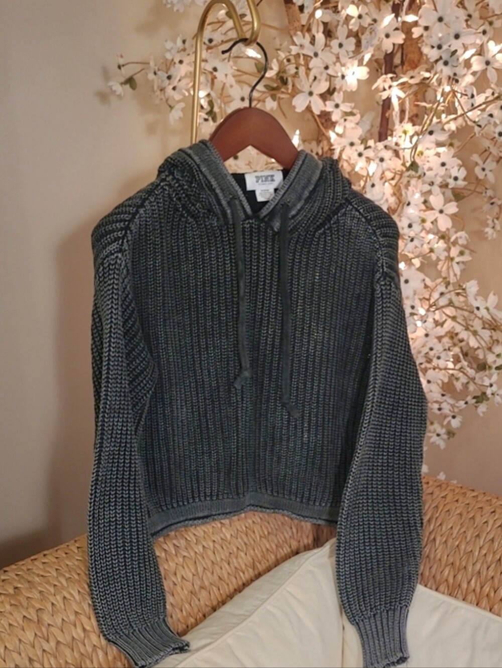 PINK Victoria Secret Chunky Hooded Sweater